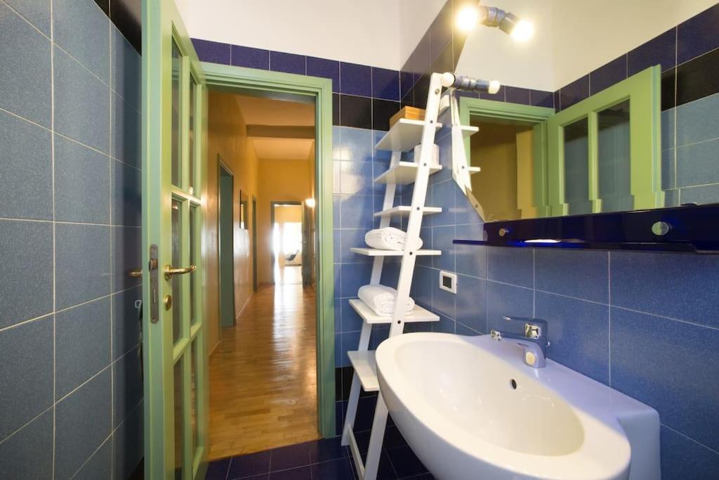 Palazzuolo 112 - Keys Of Italy Apartman Firenze Kültér fotó